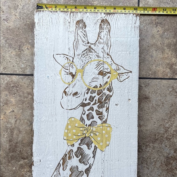 Giraffe with Glasses and Bow Tie Wooden Wall Hanging - Picture 2 of 4